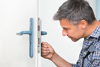 Enfield CT Locksmith Store Enfield, CT 860-352-0737 - unlock-door